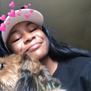 Meet your Posher, Sierra